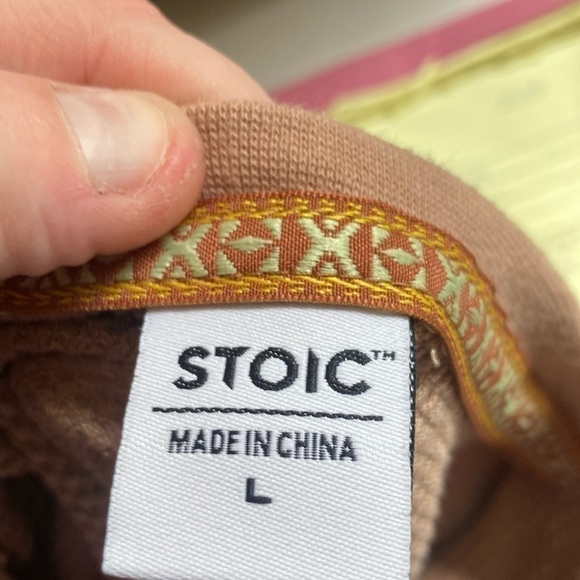 Men’s Stoic size large tan waffle knit long sleeved top great condition - Picture 4 of 5